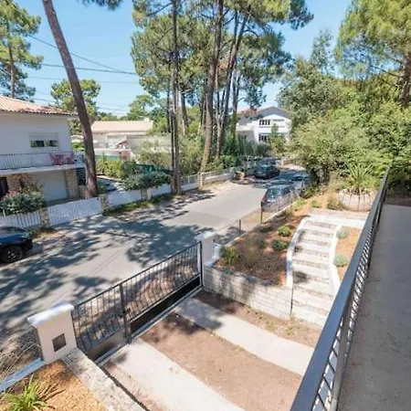 La Les Pins Villa *